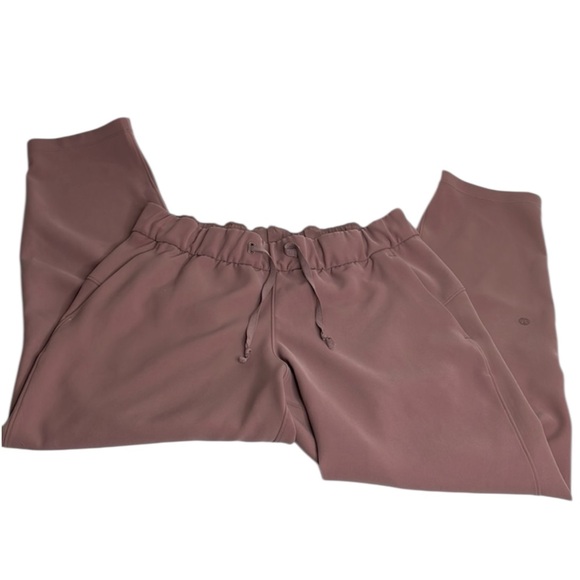 LULULEMON “On the Fly” 7/8 Pants in Red Dust in Size 10 -- GORGEOUS!!! - Picture 6 of 11